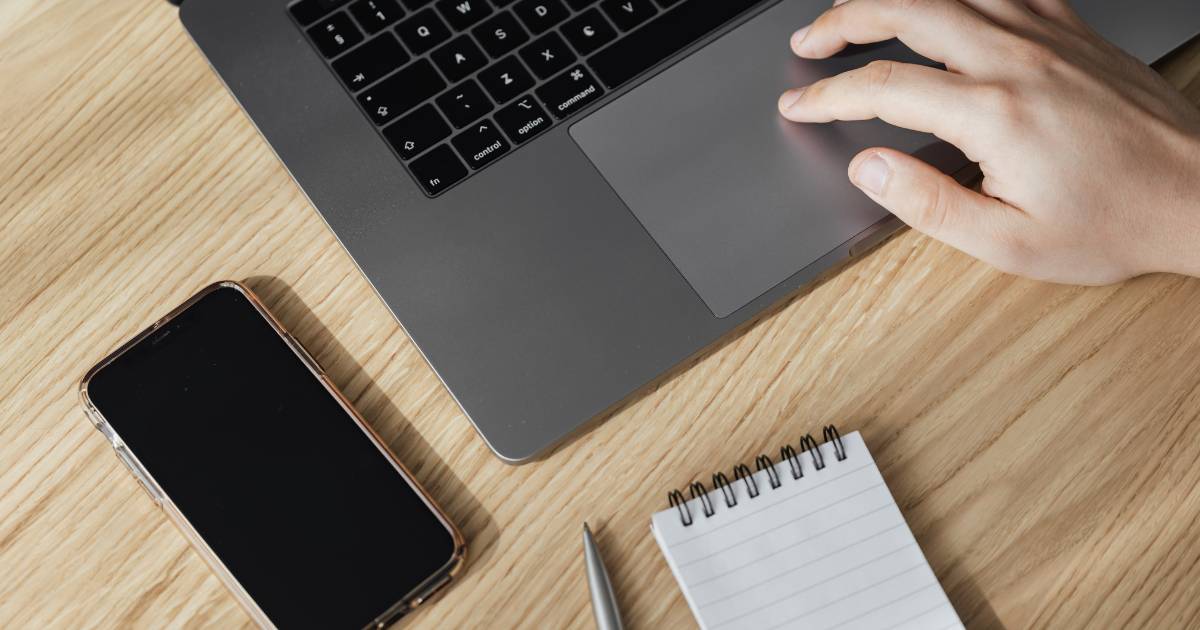 中古パソコンの選び方 完全ガイド