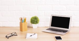 中古パソコンを1万円台で買うときの注意点とおすすめ活用法