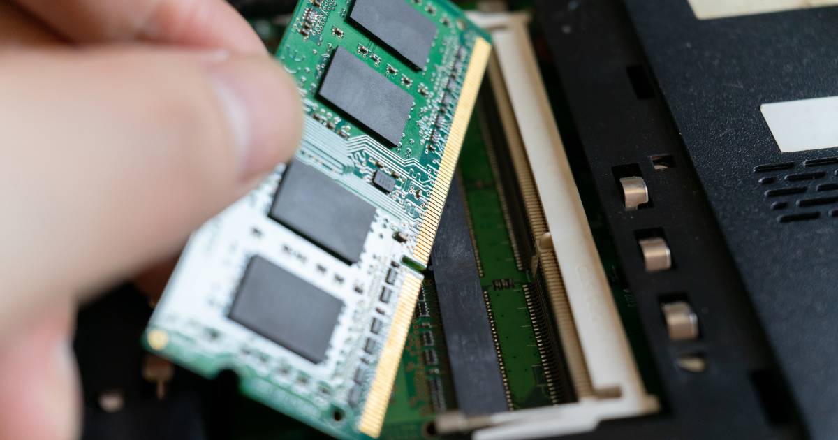 中古PCのメモリ容量ガイド【8gbと16gbはどっちがいい?】