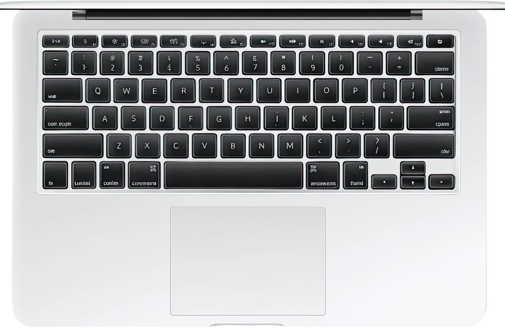 アルファベットが刻印されたノートパソコンのキーボードを真上から捉えた全体図