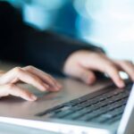 持ち運び性能No.1！中古レッツノートが学生・社会人に最強な理由